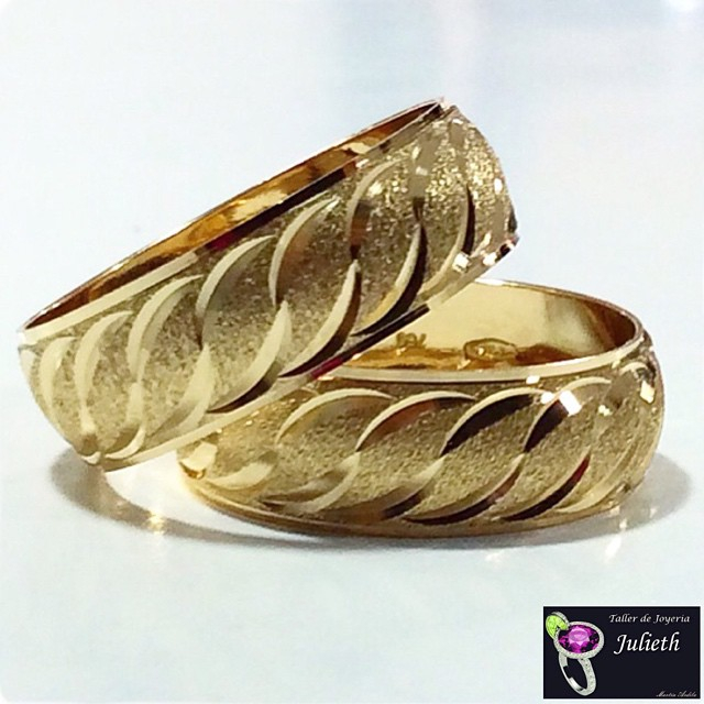 Argollas De Matrimonio oro 18 kilates plata cucuta joyeria