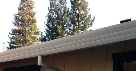 Calif Continuous Rain Gutter