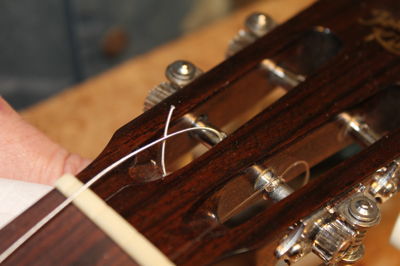 How To String a Slothead Ukulele