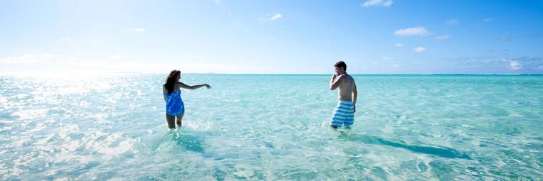 Cook Islands , Rarotonga - fun in the sun, beach day