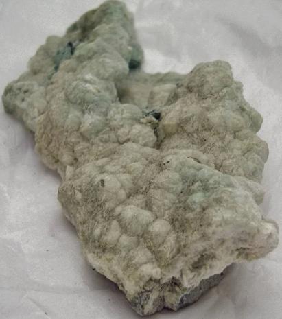 CHALCOCITE and CHRYSOCOLLA in PREHNITE - Chimney Rock quarry, Houdaille Industries Quarry; The Bound Brook Quarry; Stavola Industries Quarry, Bridgewater, Somerset county, New Jersey