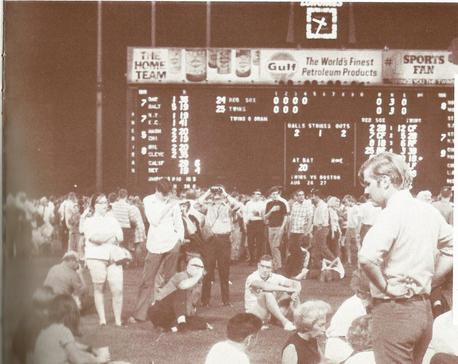 August 16, 1970: Bat Day crowd brings the original Bernie Brewer down in  Milwaukee – Society for American Baseball Research