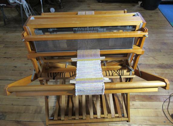 Used Schacht Baby Wolf 4+4 Folding Loom