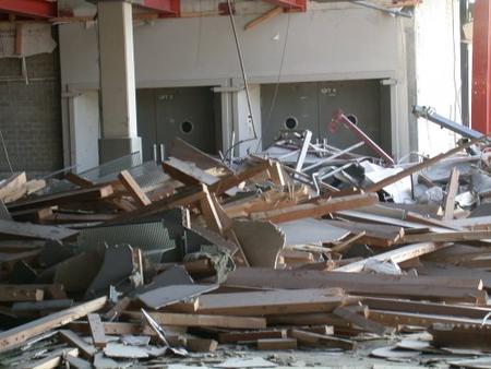 Construction Debris Removal & Construction Waste Disposal & Construction Cleanup Services and Cost Lincoln NE | LNK Junk Removal