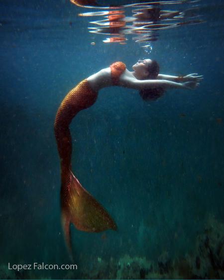 underwater quinceanera
