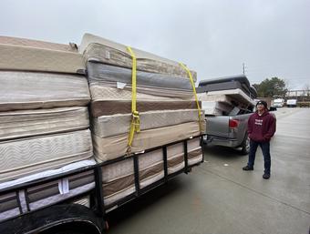 mattress disposal mattress removal mattress pick up junk removal junk hauling services Omaha Nebraska