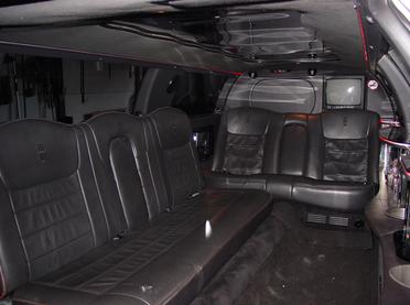 Expedition Limousine 14 passenger