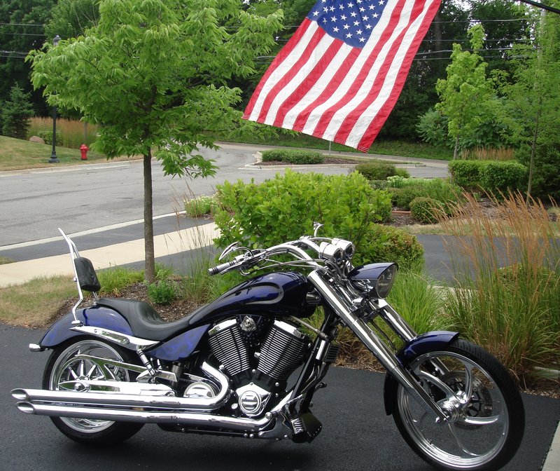 Victory vegas deals sissy bar