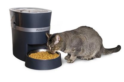 Hands free Smart Feeder for Dog or Cats