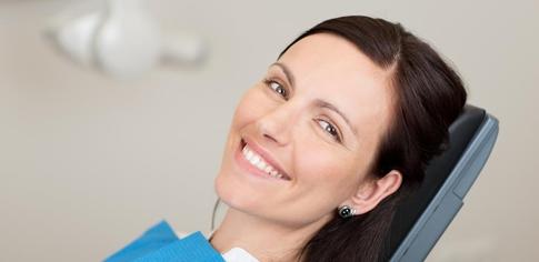clinique d'implantologie dentaire dental implant services Brossard-Laprairie