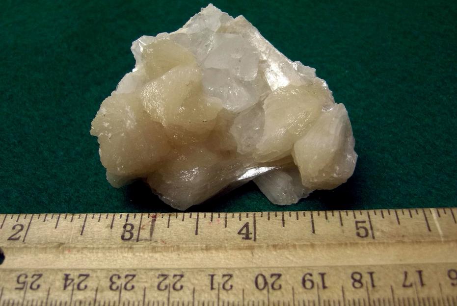 STILBITE and APOPHYLLITE - Jalgaon Distict, Maharashtra, India, ex Rutgers Geology Museum