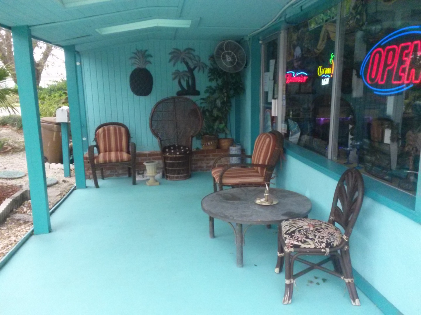 Panama Kristi's Smoke Shop