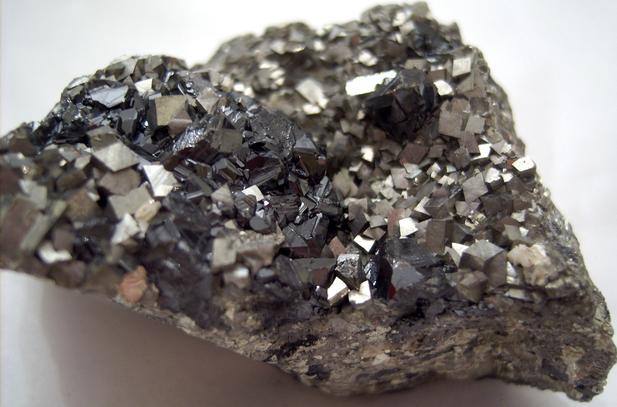 ARSENOPYRITE and SPHALERITE, Noche Buena Mine (Mina Noche Buena), Noche Buena, Mun. de Mazapil, Zacatecas, Mexico