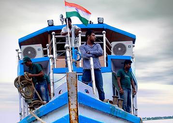 AC House Boat In Sundarbans