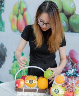 Giỏ hoa quả nhập khẩu
