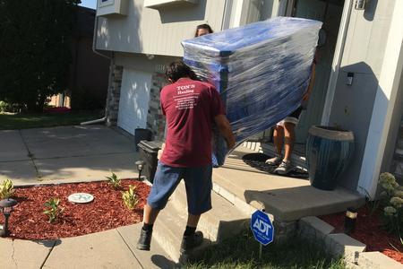 movers in omaha