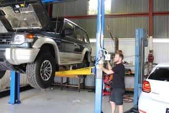 Mechanics Bulimba