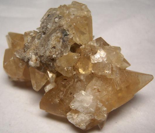 CALCITE crystals, fluorescent - Pugh Quarry (France Stone Co. Custar quarry), Weston (near Custar), Wood County, Ohio, USA, ex Paul and Betty Kelly, collected ~1960