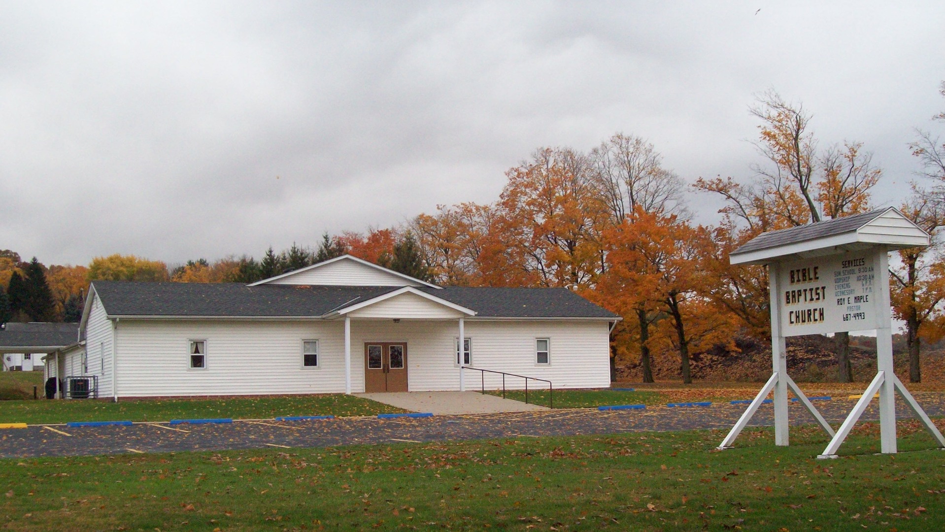 lancaster ohio churches