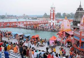 Hire Tempo Traveller Delhi to Haridwar, Book AC Tempo Traveller Delhi to Haridwar Rishkesh, One Day Haridwar Tour by Tempo Traveller, Hire minibus Delhi to Rishikesh Shivpuri, Rent a Tempo Traveller Delhi to Haridwar