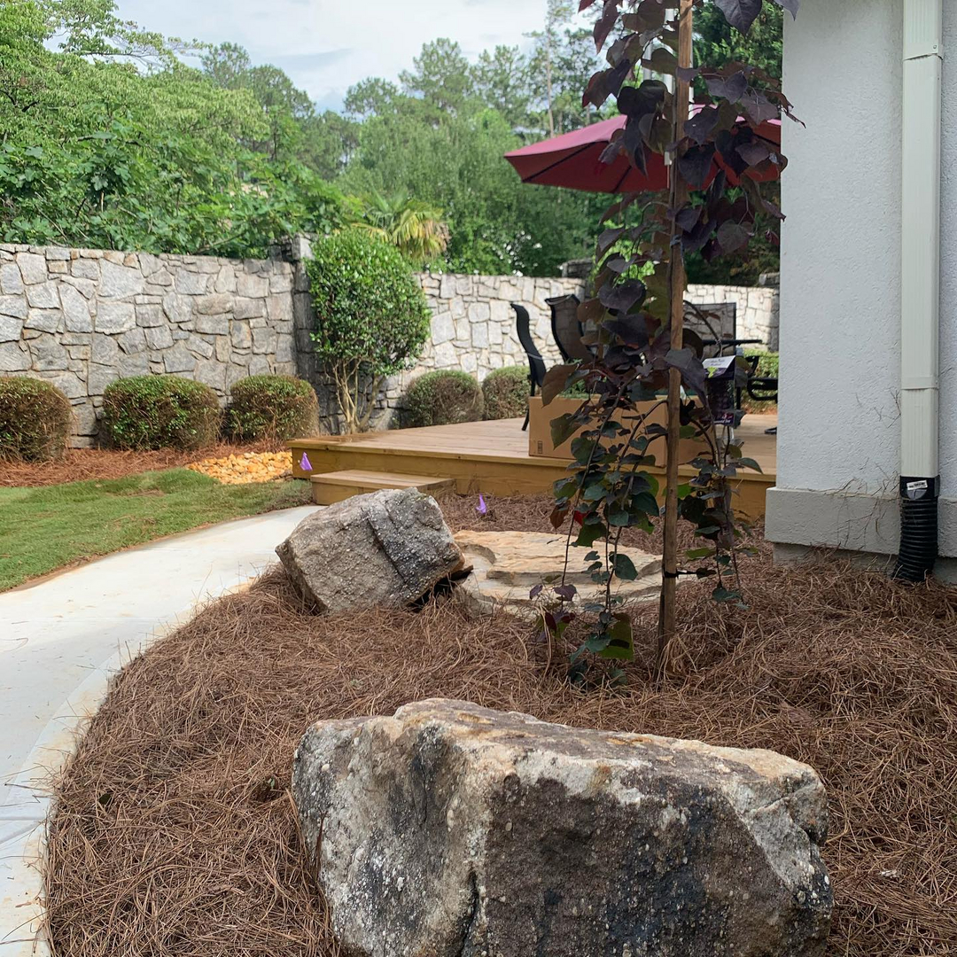 Pine Straw Savannah GA - Baled Long Needle - Chatham Property Maintenance