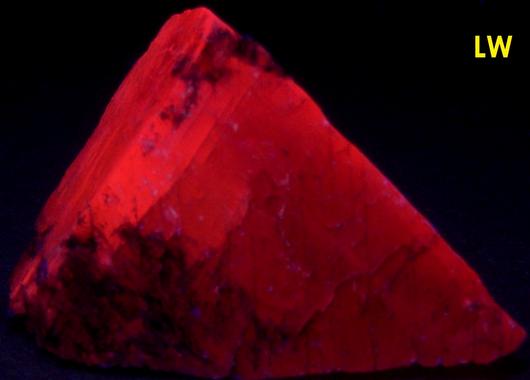 fluorecent purple-violet Mn-CALCITE - Medford Quarry (Redland Genstar Quarry), Medford, Carroll County, Maryland, USA - ex Tom McNelis
