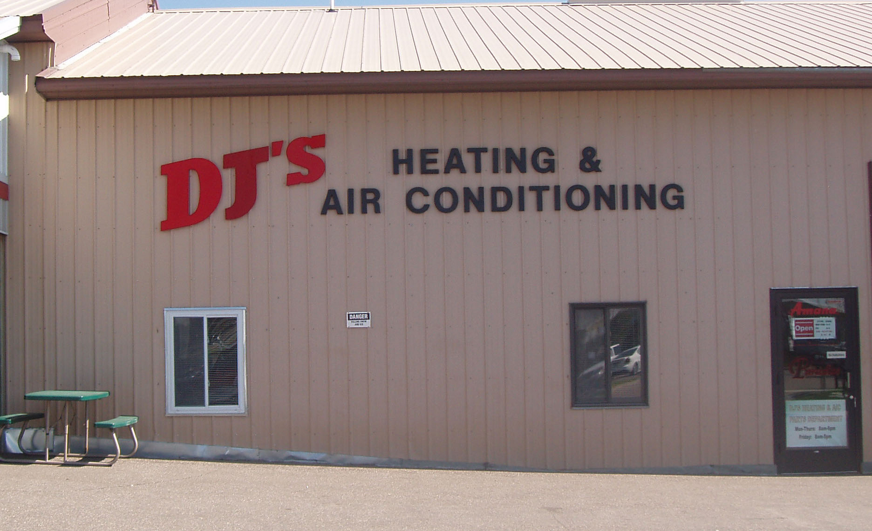 D J's Heating  Air Cond