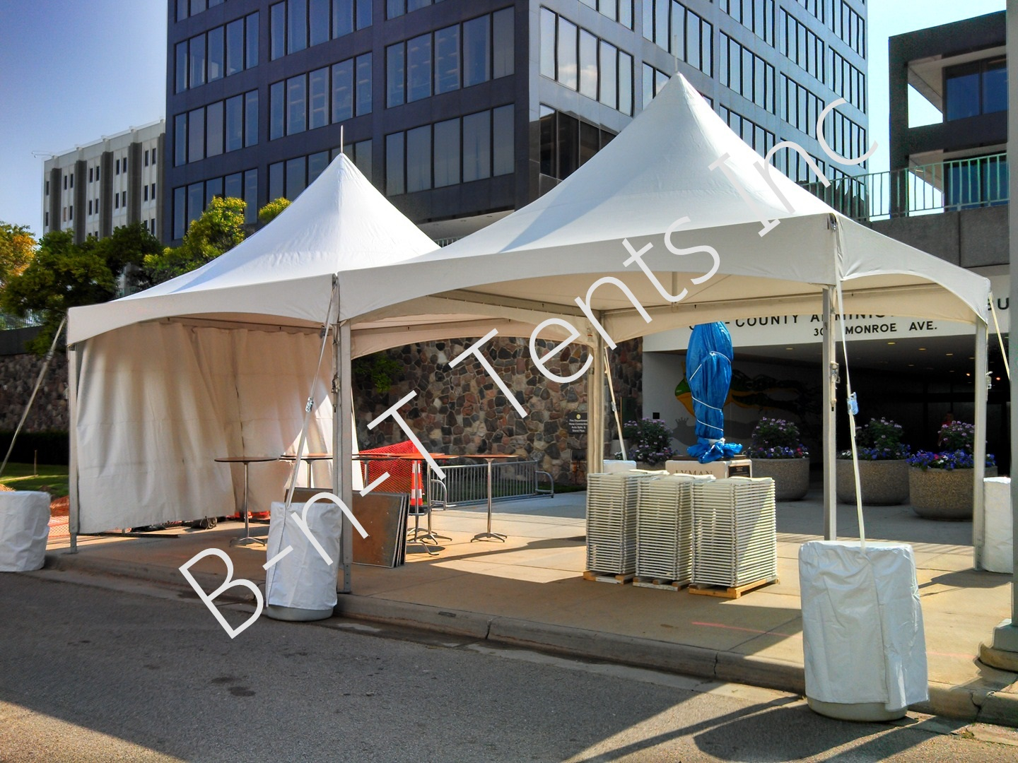 15x30 tent 2024