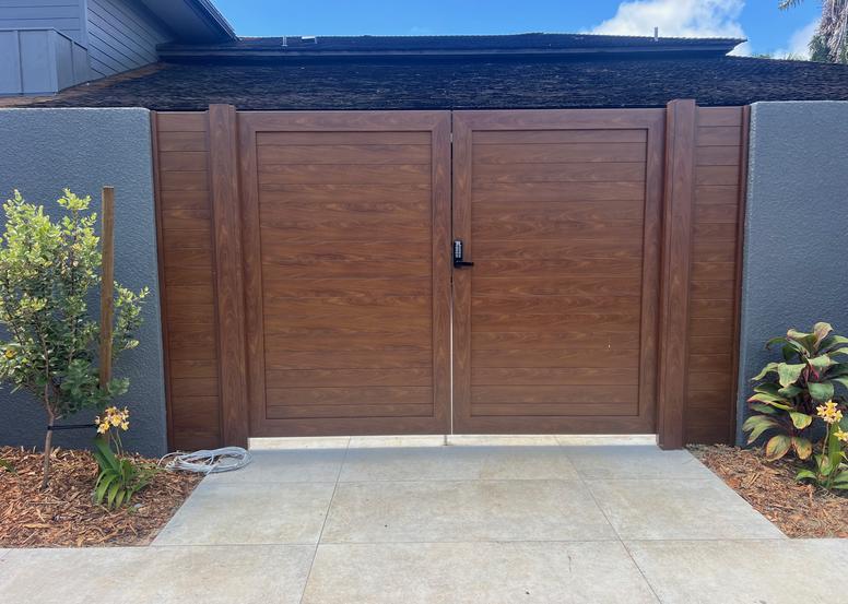 Island Style Gates, Aluminum gates Hawaii, Driveway gate Honolulu, Privacy Gates Oahu, Custom Gates Oahu, Automatic Gates Hawaii