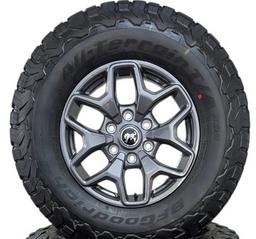 NEW TAKEOFF FORD BRONCO BADLANDS 17" WHEELS WITH 33" BFGOODRICH ALL-TERRAIN T/A KO2 TIRES SET OF 5