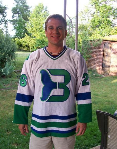 Boston Bruins Throwback Jerseys, Vintage NHL Gear