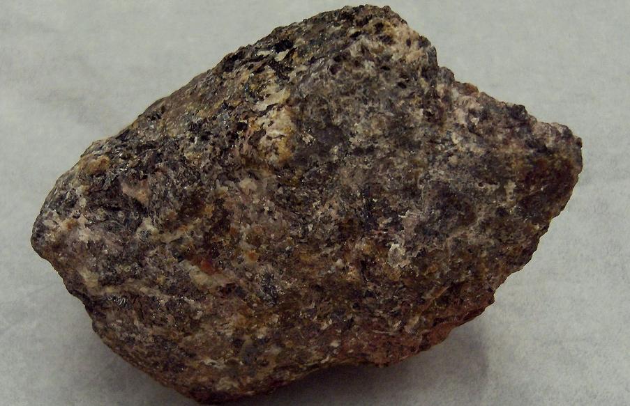 - ex Franklin Mineral Museum, ex Kurt Henning