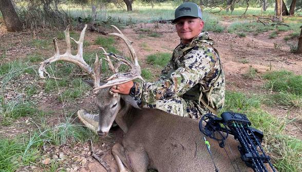 Bow Hunting Whitetail Deer