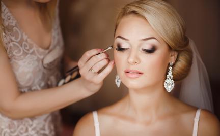 Wedding shop makeup salon