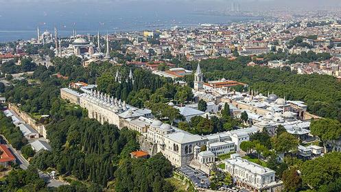 Topkapi Palace in Istanbul - Bahadir Gezer