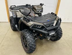 Sportsman 850 Ultimate Trail Winch, Bumpers, LED Lights hand warmers