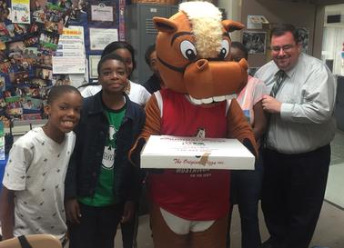 Manny Bucks Pizza Party