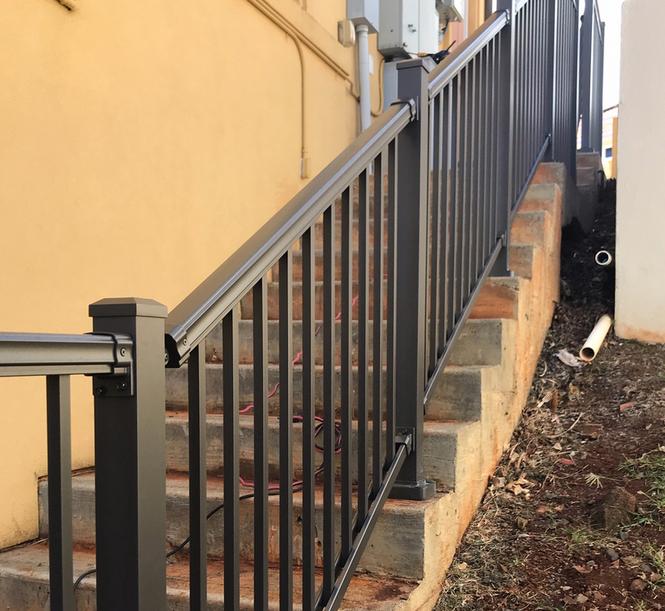 aluminum railing Hawaii, aluminum railing Honolulu, railing Honolulu, deck Hawaii, decks Hawaii, Oahu aluminum railings, Oahu decks, decks, aluminum railings, railings, Oahu, Island railing, island railing and gates, island gates, island view