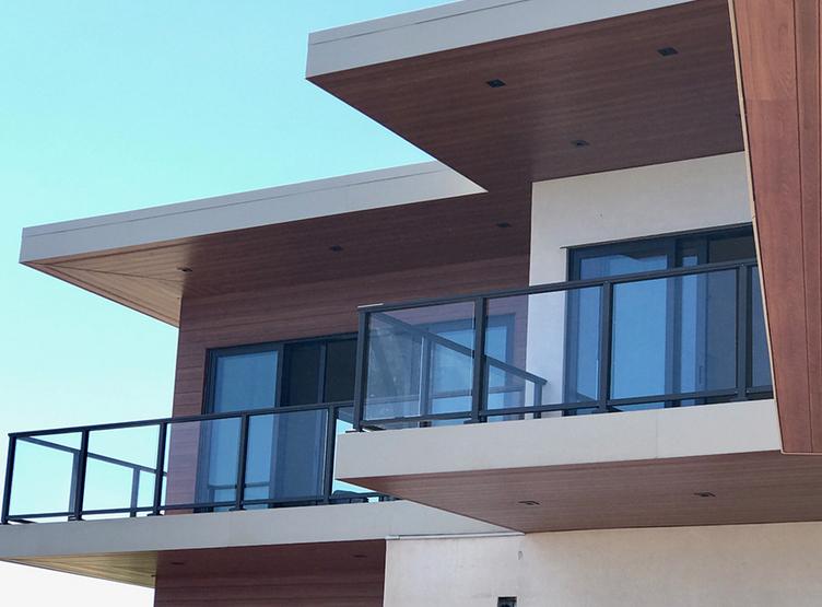 glass railing Hawaii, glass railing Honolulu, glass railing for deck Hawaii, Aluminum Glass Railing, Glass Rail System