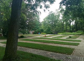 Mindepark grounds