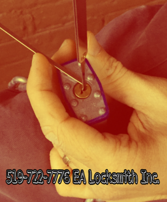 woodstock locksmith; locksmith woodstock; 24 hour woodstock locksmith; locksmith in woodstock; locksmith service woodstock;
