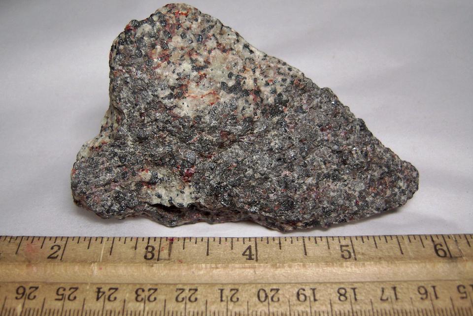 fluorescent WILLEMITE, red ZINCITE, black FRANKLINITE - Franklin Mine, Franklin, Franklin Mining District, Sussex County, New Jersey, USA, type locale, gneiss ore