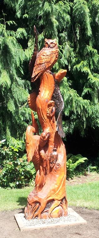 Wildlife totem, wood carving, wood sculpture, wood eagle carving, owld carving, heron carving, tree stump carving, Wood carving Gig harbor, WA