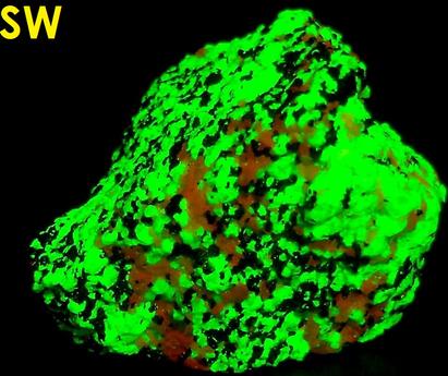 fluorescent sw lw willemite calcite franklinite franklin mine sussex new jersey