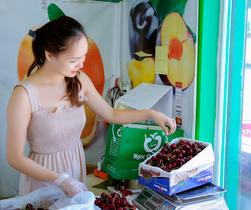 Hộp hoa quả nhập khẩu Ngọc Châu