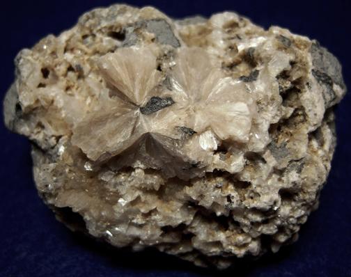 STILBITE crystals - Teeter's Quarry (Valley Quarry), Gettysburg, Adams County, Pennsylvania, USA