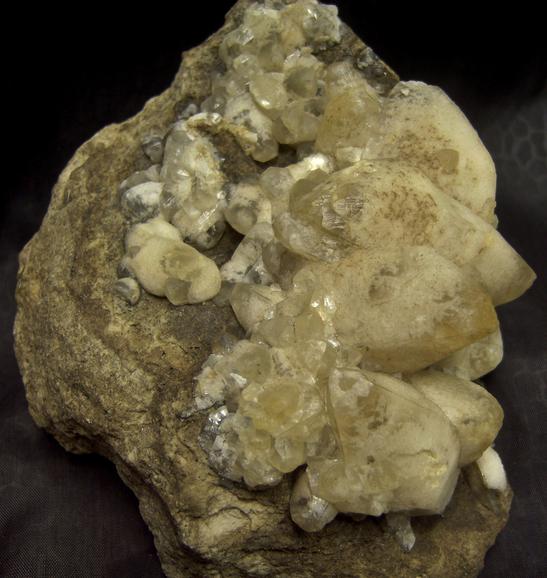 fluorescent calcite crystals, Clay Center, Ottawa County, Ohio, ex Robert Batic, ex Kohnowich