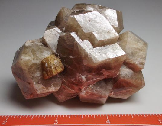 Garnet Grossular, Vesuvianite crystal, Sierra de Cruces, Mun. de Sierra Mojada, Coahuila, Mexico