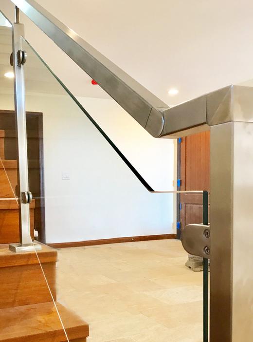 Glass railing Hawaii, glass for deck Hawaii, Glass rail system Honolulu, glass railing for stair Hawaii,stainless steel railing Honolulu, stainless steel railing, railing , deck railing, deck