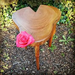 galaxistudio-functional-sculpture-yamazakura-mountain-cherry-wood-valentine-rose